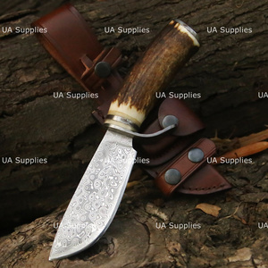 Cuchillo de caza de hoja fija de acero de Damasco con diseño de gota de lluvia, mango de cuerno de ciervo natural, personalizable OEM, 1 año de garantía, de UA Supplies - Product Image 2