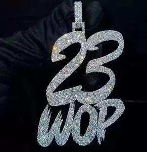 Colgante Personalizable con Iniciales de Plata 925, Chapado en Plata, con Diamante Moissanita de 3.30Ct, Joyería de Plata Esterlina 925 para Fiestas - Product Image 2