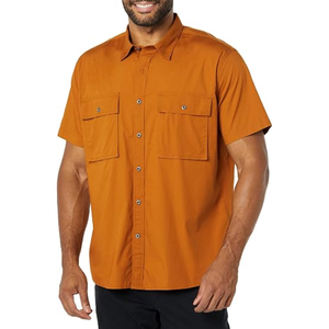 Camisa utilitaria de manga corta con corte estándar para hombre, camisa de trabajo con dos bolsillos y botones para uso casual, al aire libre, de viaje y diario - Product Image 1