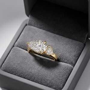Precioso Anillo Toi Et Moi con Diamantes de Corte Pera y Redondo de 2.01CT, Oro Sólido de 14K, Regalo Romántico para Aniversario de Bodas para Ella - Product Image 4