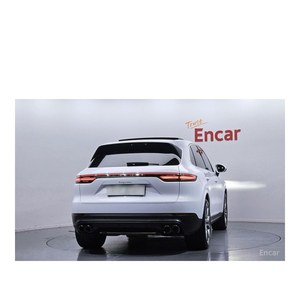 Porsche Cayenne 3.0 2024, 78,635 km, Caja de Cambios Automática, Asientos de Cuero, Volante a la Izquierda, Cámara Trasera - Product Image 4