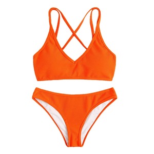 Conjunto de Bikini de Moda con Cuello Redondo y Estampado Frontal, Traje de Baño de Color Sólido Personalizado al por Mayor - Product Image 1