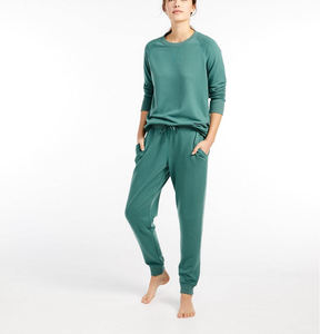 Pyjama d'été confortable pour femme en coton tissé à 100 %, coupe ajustée, manches courtes, taille élastique, idéal pour la détente - Product Image 2