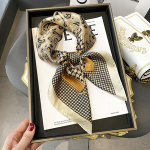 Foulard carré de luxe imprimé chaîne, en soie simulée, fin, pour le cou, à la mode, protection solaire, pour femme, 70x70cm - Product Image 5