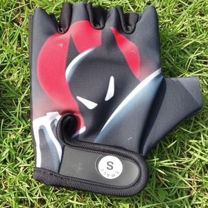 ถุงมือปั่นจักรยานเด็กแบบครึ่งนิ้ว Navia Sports NS-KBG-0003 คุณภาพสูง ระบายอากาศได้ดี ซับเหงื่อ ป้องกันรังสียูวี ปรับขนาดข้อมือได้ - Product Image 1