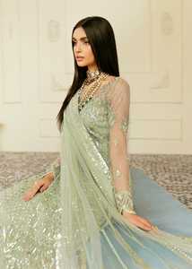 Lehenga Choli de mariée pakistanais haut de gamme vert poussière avec broderies argentées, robe de mariée en soie longue jusqu'au sol - Product Image 2