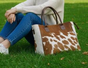 Grand sac fourre-tout en cuir pour femmes et hommes, sac fourre-tout vintage de voyage, sac à main pour femmes, sac à bandoulière grande capacité LTB-0427 - Product Image 5