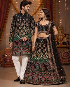 Lehenga Choli brodé noir en crêpe naturel tissé, avec Kurta assortie, pour mariage et occasions spéciales, pour femmes et jeunes filles, léger, en brocart - Product Image 1