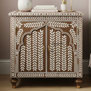 Mesa de Noche Moderna de Lujo con Incrustaciones de Hueso, Ecológica y Hecha a Mano, con 3 Cajones, Gabinete Auxiliar, Diseño Floral Marrón y Blanco - Product Image 1