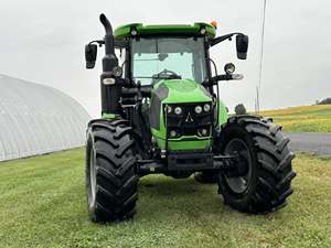 รถแทรกเตอร์อุตสาหกรรม Deutz Fahr ที่สร้างขึ้นเพื่องานเกษตรหนัก พร้อมสมรรถนะอันทรงพลังและโครงสร้างที่ทนทาน - Product Image 4