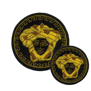 Insignias Bordadas de Lujo, Ecológicas, Lavables, Hechas a Mano, con Diseño Personalizado, Servicio OEM, Venta al Por Mayor - Product Image 2