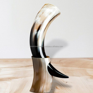 Corne de bœuf naturelle traditionnelle, corne à bière viking, article cadeau fait main - Product Image 3