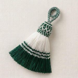Custom Logo Tassel High Quality Handmade Decorative Tassel with OEM Size Private Label Wholesale Supplier Services - Product Image 5