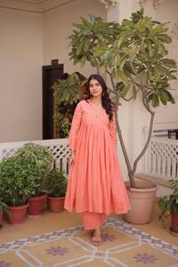 Traje Anarkali de Algodón con Bordado Étnico Indio para Bodas y Festivales, Salwar Kameez Elegante para Mujer - Product Image 3