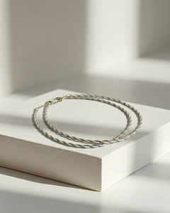 Bracelet torsadé à trois pierres en argent sterling 925 pour femmes, bijoux de mode, bracelet de couple, design tressé simple et polyvalent - Product Image 1
