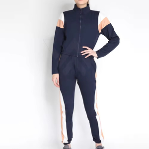 Nuevo conjunto deportivo para mujer, ideal para entrenamientos, correr y uso casual, ligero y transpirable. - Product Image 5
