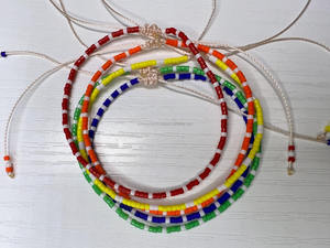 ชุดกำไลข้อมือลูกปัดหลากสีแบบยูนิเซ็กซ์ ทำด้วยมือ ปรับขนาดได้ กำไลมิตรภาพ สีสันตามสั่ง ของขวัญสุดหรู - Product Image 6