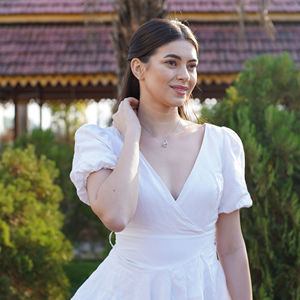 Collar de Oro con Diamantes, Símbolo de Lujo Atemporal para Mujer, Regalo de Compromiso, Boda, Aniversario, Estilo de Moda - Product Image 4