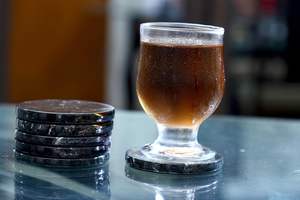 Posavasos de Mármol Negros Redondos Hechos a Mano para Decoración de Mesa y Mesa de Centro, Posavasos Ideales - Product Image 3