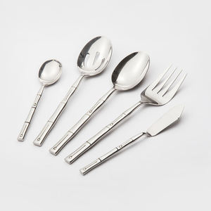 Ensemble de couverts en acier inoxydable de qualité supérieure |   Ensemble de cuillères, fourchettes et couteaux de luxe pour la salle à manger à domicile, les hôtels, les restaurants et la restauration - Product Image 1