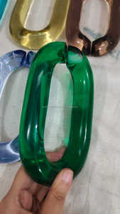 Chaîne en acrylique moderne personnalisée Accents muraux faits à la main en résine ornementale moderne suspendue pour la décoration intérieure Diwali Festival Ready - Product Image 2