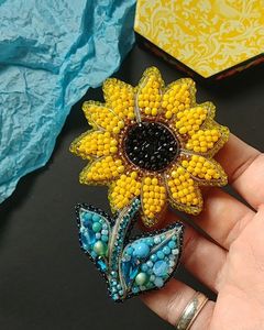 Beads Pearls and <b>Sequins</b> for Elegant Accessories Vintage Inspired Hand Embroidered Beaded Brooch with Luxurious Detailing for Wo - Product Image 5