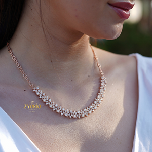 Collar con Colgante de Diamante Cultivado en Laboratorio con Diseño Floral, Chapado en Oro, Cadena de Eslabones, Oro de 14K y 18K, Estilo Lujoso, Regalo de Boda, para Fiestas y Eventos - Product Image 4