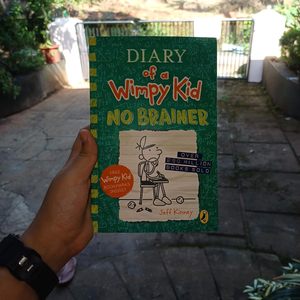 No Brainer de Jeff Kinney, guía en formato de bolsillo sobre marketing y crecimiento empresarial - Product Image 1