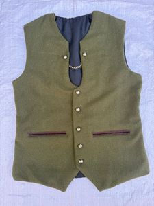 Chaleco Formal de Lana para Hombre, Cuello en V, Color Verde Oliva Sólido, Corto, Transpirable, Cierre de un Solo Botón, para Otoño - Product Image 1