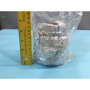 AMAT 0190-21545 ปลั๊กแบบชิ้นเดียว แรงดันสูง - อุปกรณ์และอะไหล่เซมิคอนดักเตอร์ระดับโลกที่เชื่อถือได้ - Product Image 1