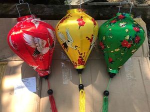 Lanterne en bambou artisanale du Vietnam, en satin, pour restaurant, fête, décoration de mariage, à suspendre, avec housse en tissu de soie DIY, colorée, vente en gros, exportation - Product Image 4