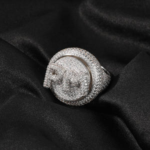 Anillo de Sello Cuadrado con Incrustaciones de Moissanita, Plata de Ley 925, Borde Baguette, Estilo Hip Hop, Joyería Urbana para Hombre - Product Image 2