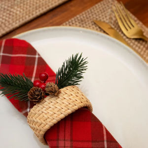 Anneau de serviette en rotin fait main durable, décoration rustique pour table de salle à manger, fournisseur éco-responsable - Product Image 4