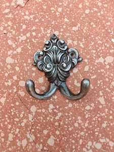 Victorian Style Decorative Wall Hooks Retro Ornate Metal Towel Hanger Heavy Duty Dual Wall Mounted Hooks for Coats <b>Hats</b> <b>Bags</b> - Product Image 3