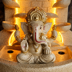 Fuente de Agua Interior Divina de Ganesha |   Fuente de Agua con Diseño de Ganpati, Dios Hindú Espiritual |   Fuente de Agua de Fibra de Vidrio - Product Image 3