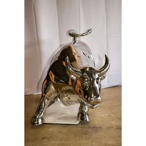 Figura Decorativa de Animal Hecha a Mano en Metal de Alta Gama, Escultura Moderna Pulida para Interiores - Product Image 3