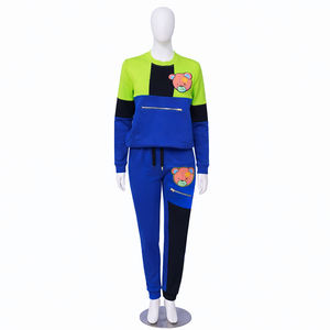 ชุดเซ็ตสองชิ้นแบบเต็มตัว ชุดวอร์มผู้หญิงแบบสั่งทำพิเศษ 2 ชิ้น เสื้อสเวตเชิ้ตสีตัดต่อและกางเกงจ็อกเกอร์ ชุดลำลองสไตล์สปอร์ต - Product Image 4