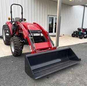 Tractor Rojo 4x4 con Cargador Frontal, Tractor Utilitario para Jardín con Transmisión de Engranajes, Multifuncional - Product Image 4
