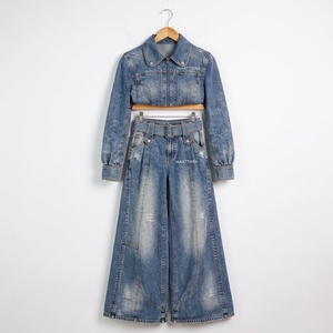 Conjunto de Dos Piezas de Mezclilla Azul Claro para Mujer, Chaqueta Corta Ajustada, Jeans de Pierna Ancha, Cinturón, Fabricante de Ropa al por Mayor, OEM, ODM Personalizado - Product Image 6