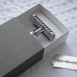 Rasoir de sécurité professionnel à double tranchant sans manche, personnalisé, en métal écologique de 15g, pour 5 rasages de cheveux - Product Image 4