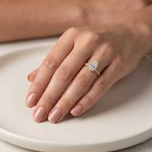 Bague solitaire vintage en or massif 10k 14k 18k avec diamant de laboratoire taille poire brillant 1 carat couleur E clarté VVS pour femme - Product Image 6