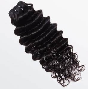 Extensions de cheveux naturels à clipser, cheveux indiens Remy, ondulation profonde, double trame, couleur noire - Product Image 1