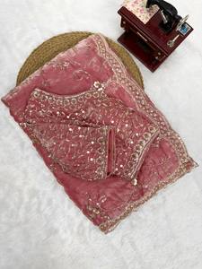 Sari en soie mélangée rose mauve brodé de créateur, avec motifs floraux dorés et bordure riche, longueur ras du sol, ethnique indien, pour fêtes, mariages et occasions festives - Product Image 5