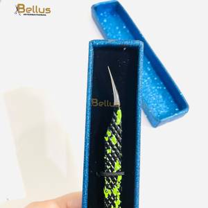 Pinzas de Extensión de Pestañas de Fibra Recta con Recubrimiento en Polvo de Alta Calidad al por Mayor, Herramienta de Precisión Metálica para Pestañas, Duradera para Uso en Salón - Product Image 3