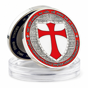 Moneda Conmemorativa Personalizada de los Caballeros Templarios con Cruz Roja, Tono Plateado, Inscripción Latina, Recuerdo Medieval - Product Image 1