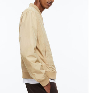Chaqueta Bomber Casual de Invierno a Precio de Mayoreo, Tejido Cómodo, Estilo Clásico para Viajes y Uso Diario - Product Image 4