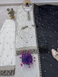 Salwar Kameez en tissu Georgette ethnique indien pakistanais avec broderie et travail de sequins, tenue élégante pour les occasions festives et les mariages - Product Image 2