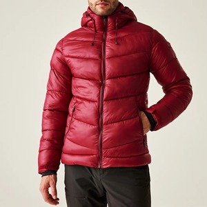 Chaqueta Acolchada Roja con Capucha para Hombre, Cortavientos, Cierre de Cremallera, Abrigo Casual de Invierno, Corte Ajustado, Relleno de Poliéster, Color Sólido - Product Image 3
