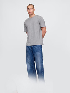 Camiseta de Hombre de Alta Calidad, Ligera, 100% Algodón, Personalizada, de la Mejor Calidad a un Precio Razonable, Ropa Urbana Informal Premium - Product Image 1