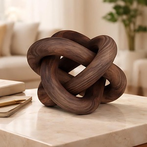 Decoración Minimalista para el Hogar, Estilo Boho Rústico, Cadena de Madera de Roble de 2 Eslabones, Hecha a Mano con Nudos Tallados - Product Image 6